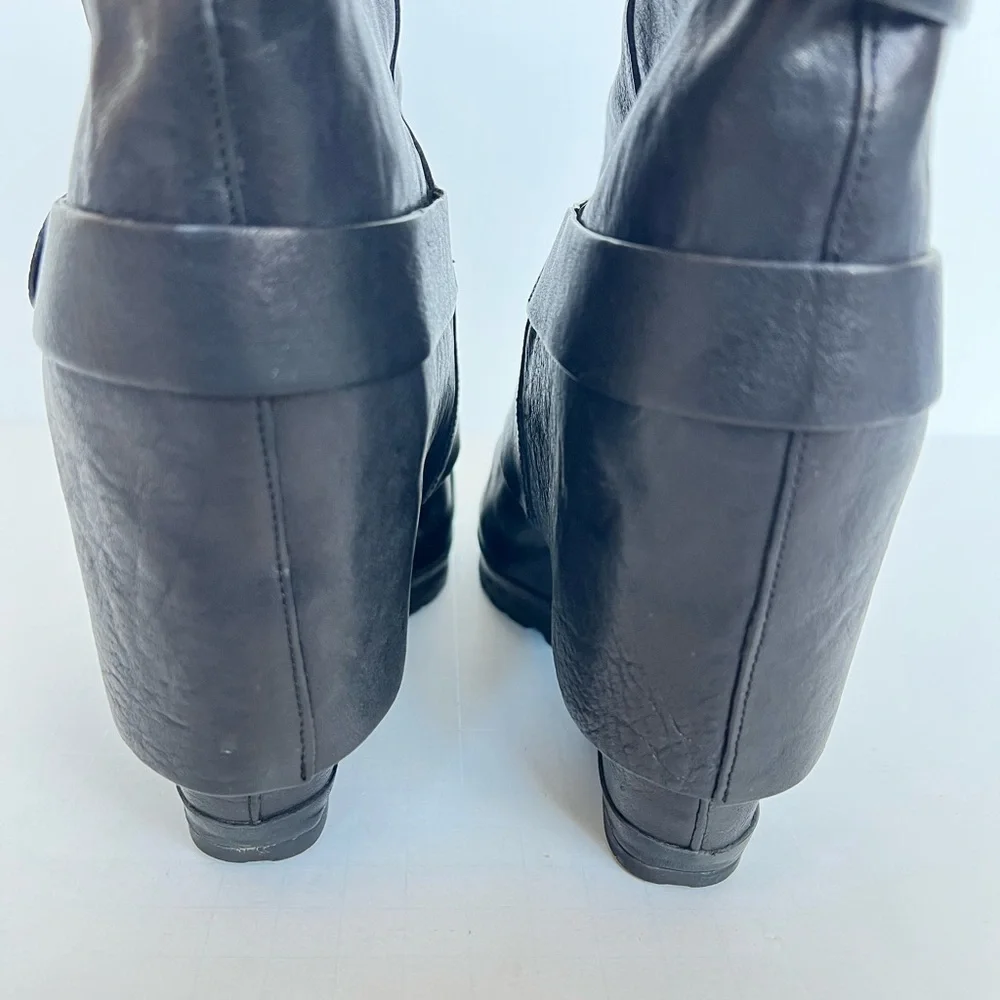 Vera Wang Lavender York Wedge Boots - Picture 9 of 15